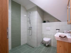 slovenia-20180321-102252-1012644-josephlinaschke2018