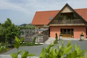 turisticna-kmetija-dreisibner_1-xlarge