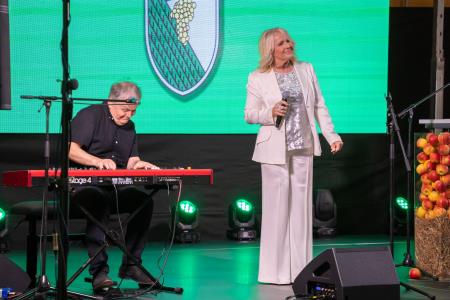 353064300_578168367764477_5280229172608019087_n