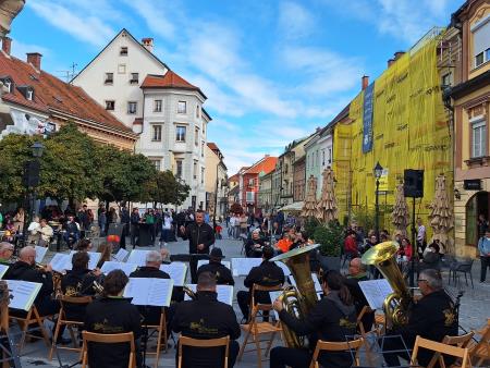 462655580_10230355662027494_5795878008408170243_n